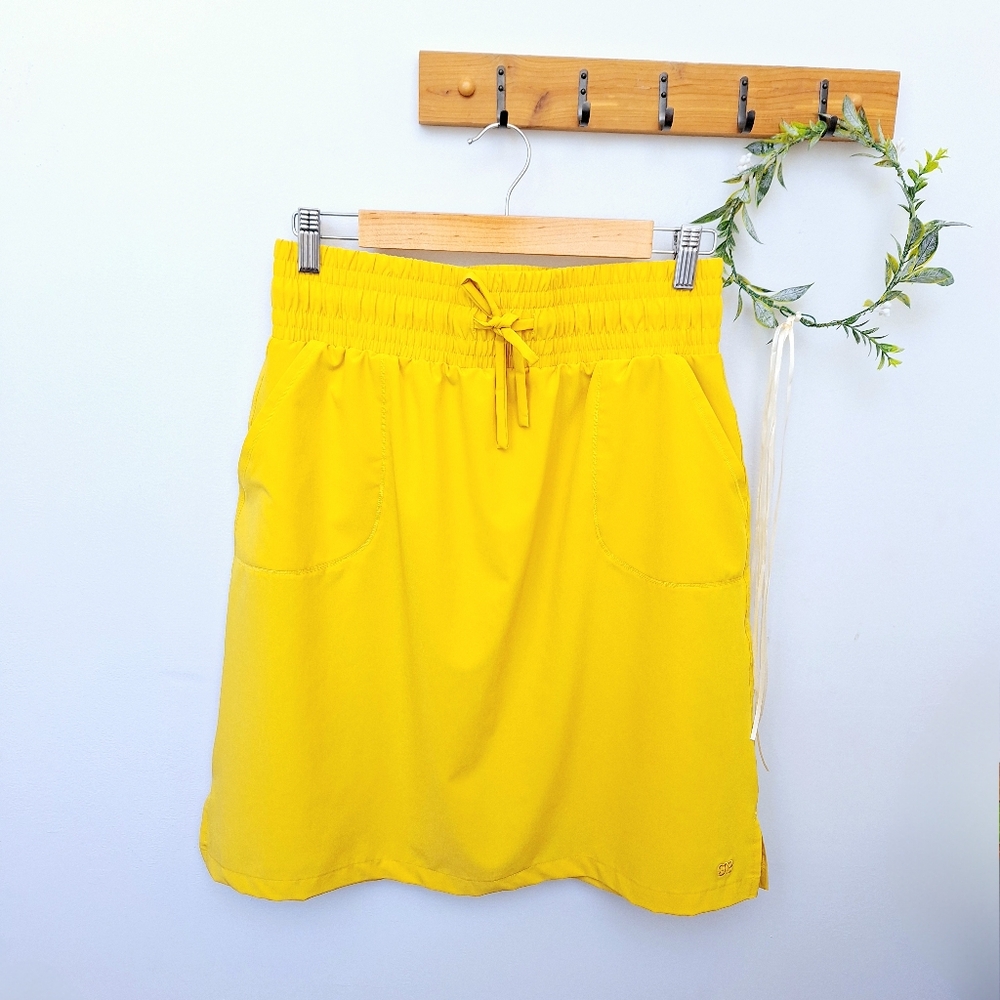 Albion Fit The Away Skirt in Mustard